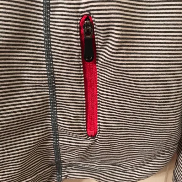 Roadrunner Sports Striped Hoodie Pullover - Picture 8 of 11